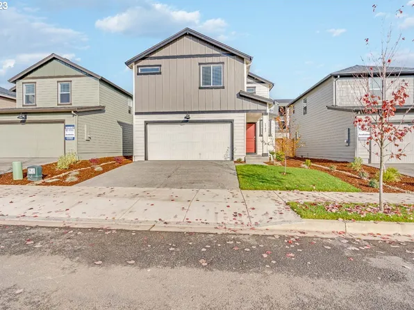 1803 W 14th St, La Center, WA 98629