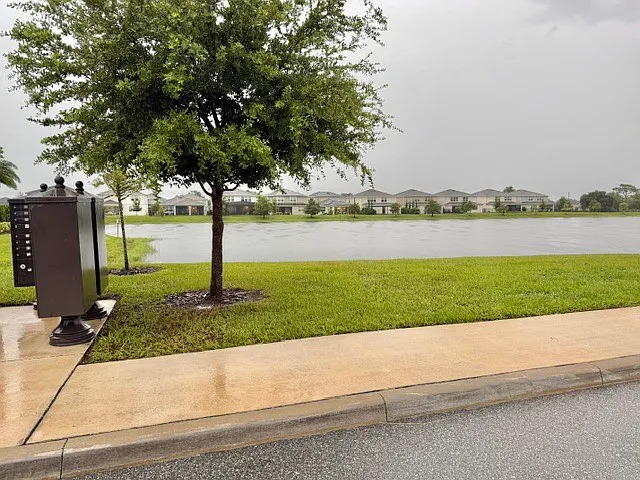 5660 Arborvista Dr — Photo 32