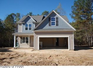11 Rockingham St, Spring Lake, NC 28390