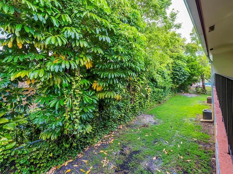 3100 Coral Springs Dr #2H — Photo 31