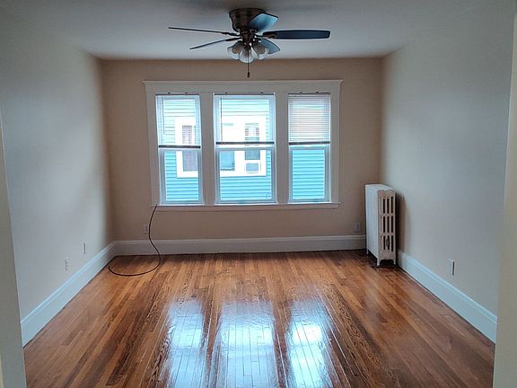 4th image of 26-30 Harwood St #30-8