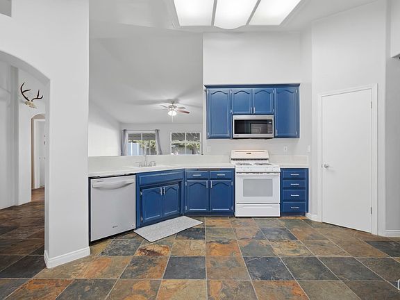 3rd image of 5123 Via Viretta Dr