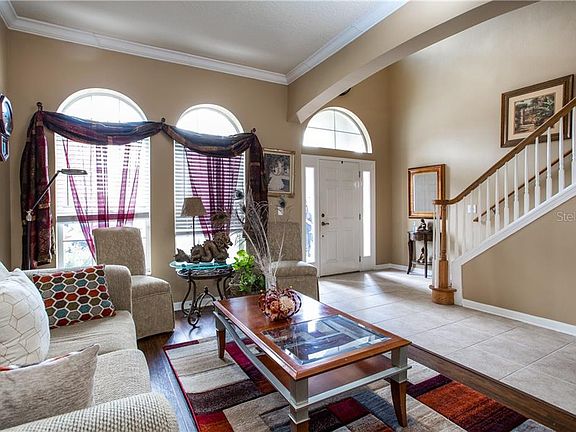 5th image of 30553 Latourette Dr
