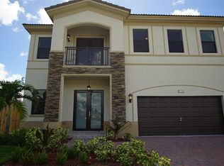 14721 SW 39th Ter, Miami, FL 33175