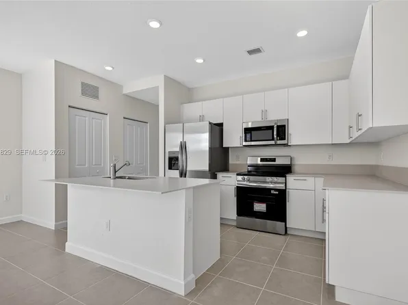 13888 SW 261st Ter, Homestead, FL 33032