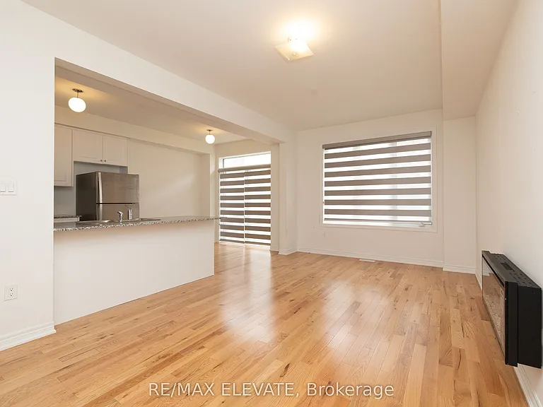 2910 Starlight Dr — Photo 3