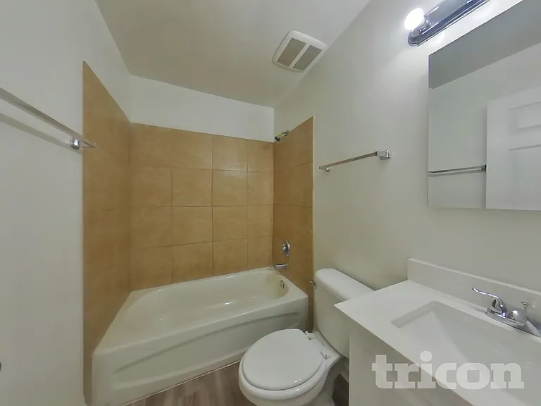 3721 W Seldon Ln — Photo 13