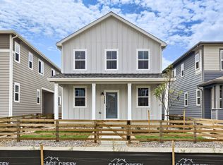 2448 Heyworth Ln, Fort Collins, CO 80524
