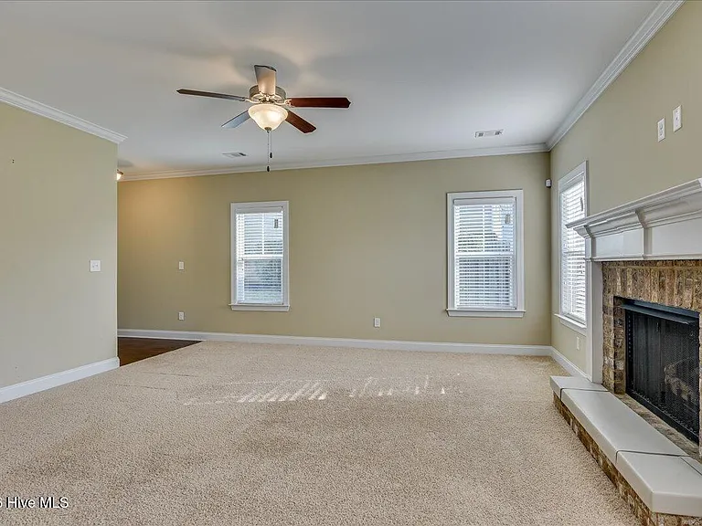 455A Kirkwood Dr — Photo 8