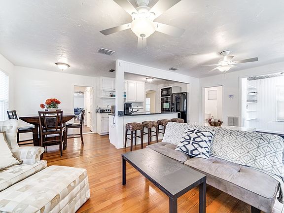 4th image of 1403 Cedar Dr