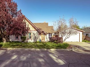 123 S McDow St, Susanville, CA 96130
