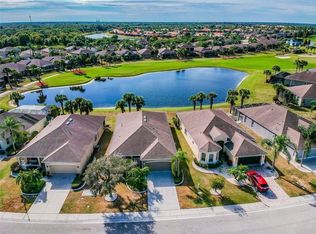 1012 Emerald Dunes Dr, Sun City Center, FL 33573