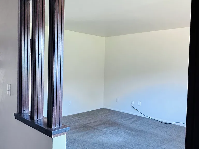 2720 Leisure Dr #4 — Photo 6