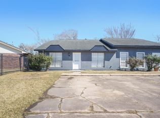 508 N Texas Ave #B, Webster, TX 77598