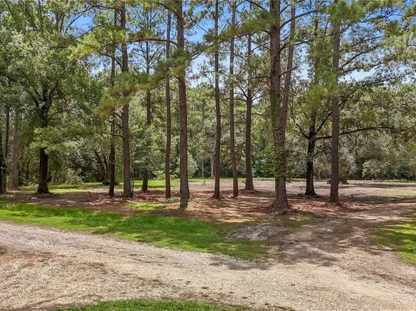 745 Brewster Rd, Madisonville, LA 70447