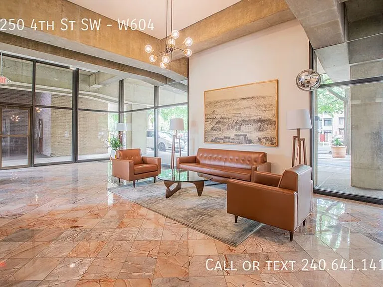 1250 4th St SW #W604 — Photo 10