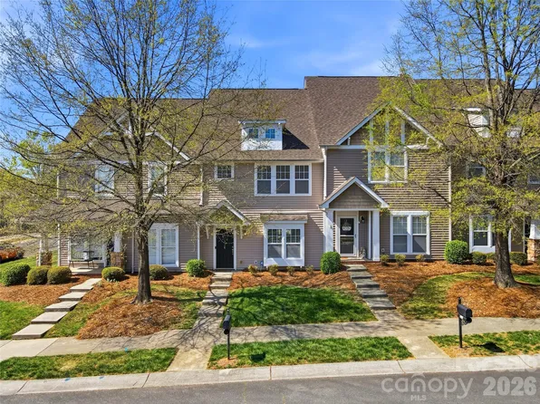 1005 Laparc Ln, Indian Trail, NC 28079