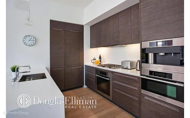 Rented by Douglas Elliman | media 7