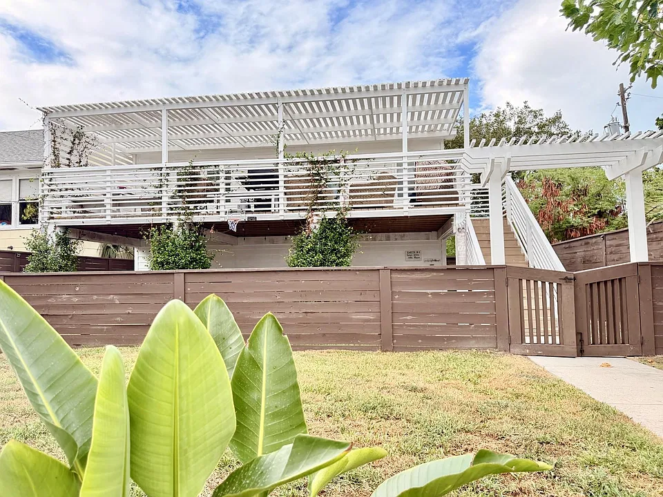4312 Avenue O 1/2 #2