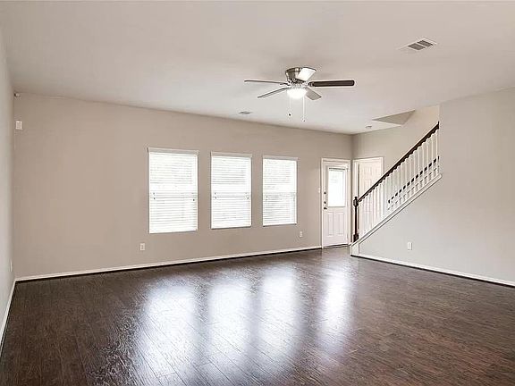 4th image of 28939 Birch Green Way