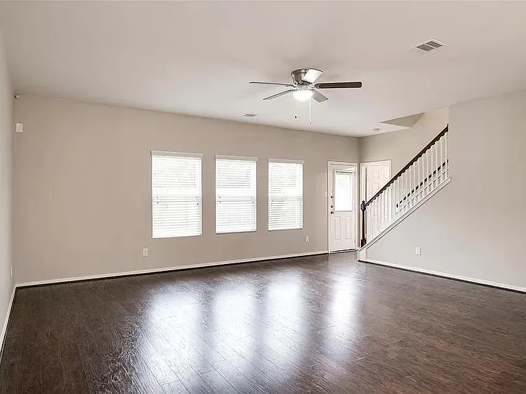 28939 Birch Green Way — Photo 4