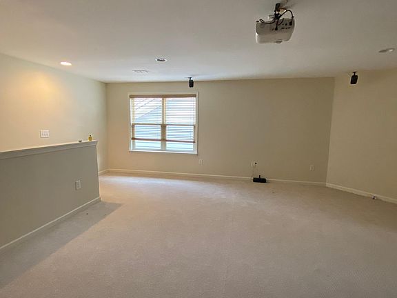 5th image of 9845 Cameron Parc Cir