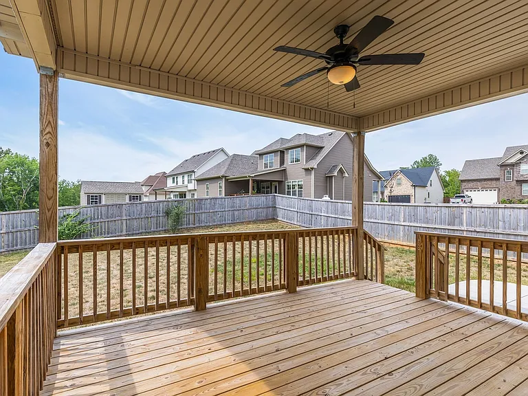 415 Glenstone Springs Dr — Photo 31