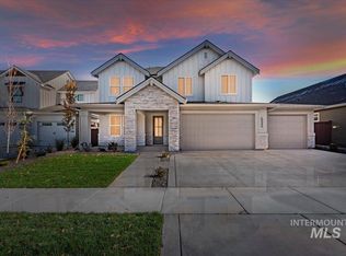 6846 N Willowside Ave, Meridian, ID 83646