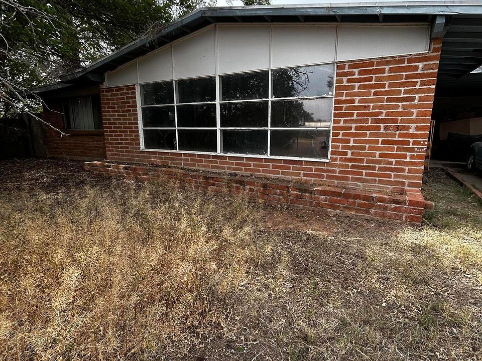 1st image of 4432 PINE Place