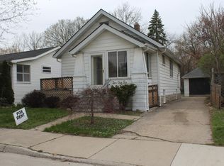 216 La Plaza Ct, Royal Oak, MI 48073