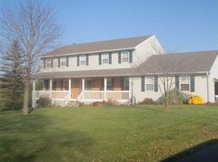 265 Brindle Rd, Mechanicsburg, PA 17055