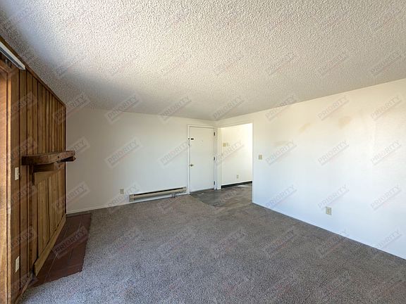 3rd image of 1319 Eagles Nest Cir #B