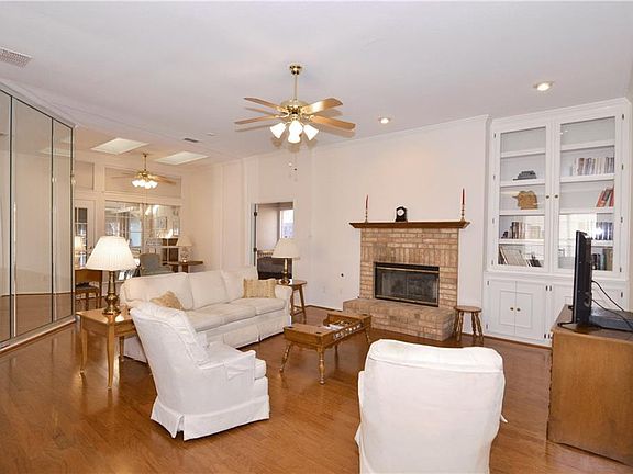 2nd image of 8505 Brooksby Dr