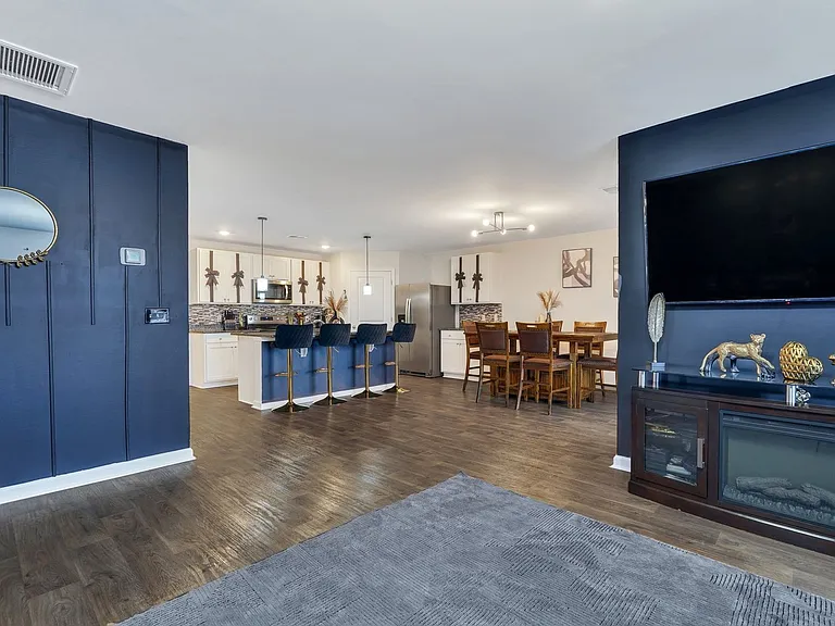 123 Tobago Cir — Photo 10