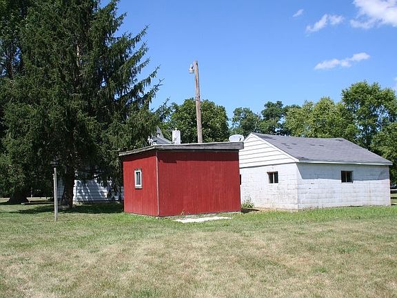 5th image of 3669 E State Road 28
