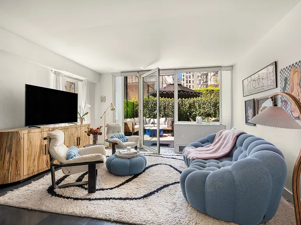 385 1st Ave #2H, New York, NY 10010