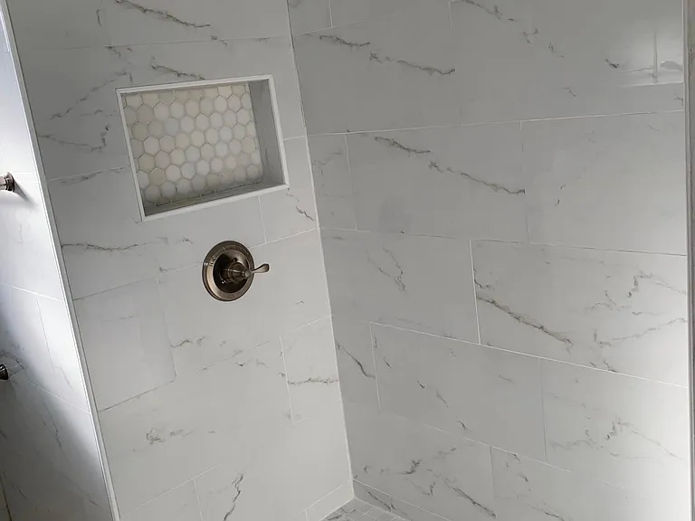 6002 Lords Ave — Photo 8