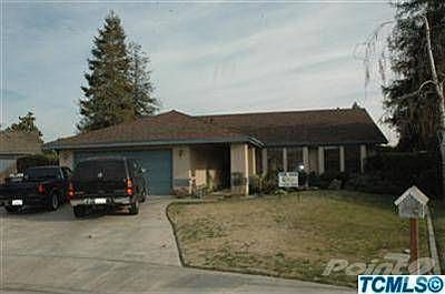 1st image of 2711 W Hemlock Ct