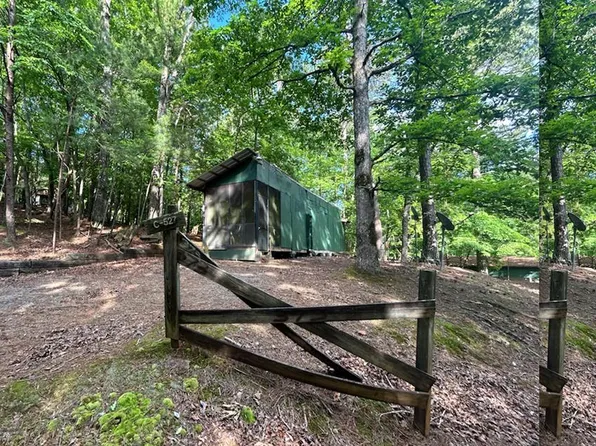 373 26th St, Ellijay, GA 30540