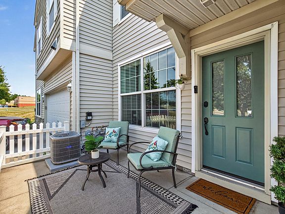 4th image of 19506 Blue Jay Ct #2