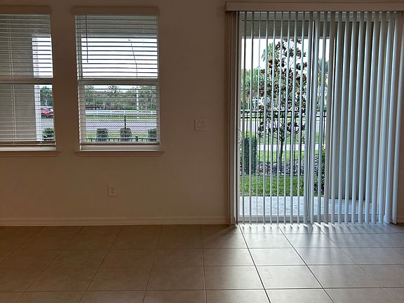 5th image of 10810 Fowlers Bluff Ct