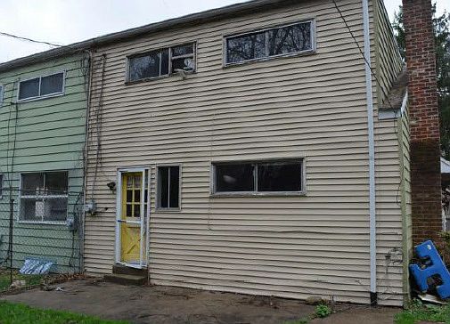 2nd image of 1571 Edgewood Ave