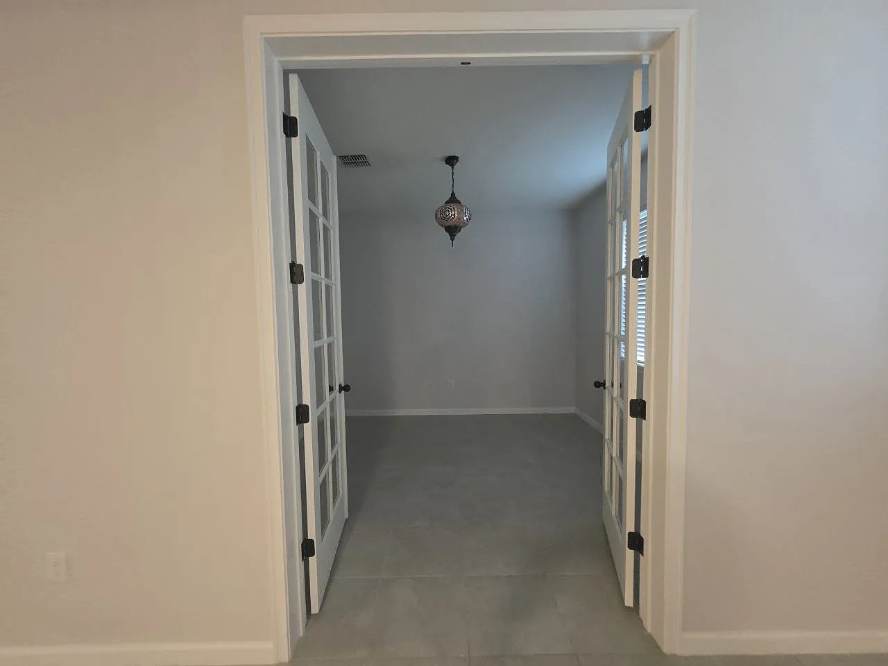 4 bed, 3176 sqft, $3,800 — Photo 4