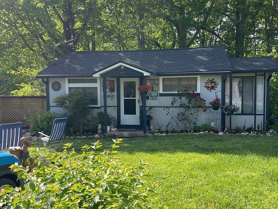 1st image of 315 E Copeland Dr