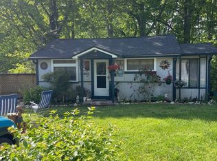 315 E Copeland Dr, Powell, TN 37849