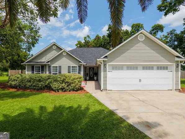 316 Smith Dairy Rd, Ray City, GA 31645