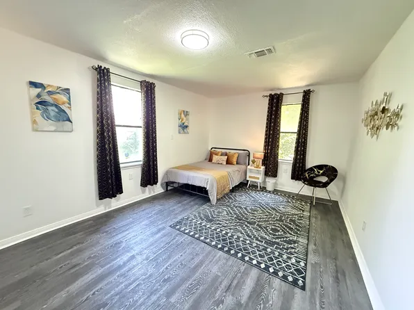 2111 Lamar St, San Antonio, TX
