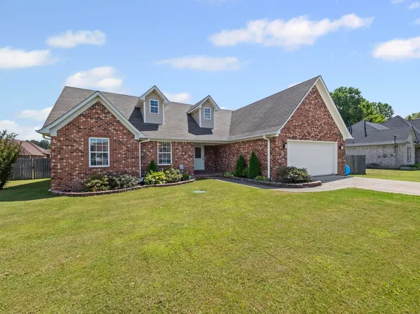 256 Azalea Dr, Atoka, TN 38004