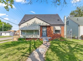 7558 Memorial Ave, Detroit, MI 48228