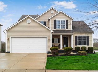 1037 Creekview Dr, Marysville, OH 43040